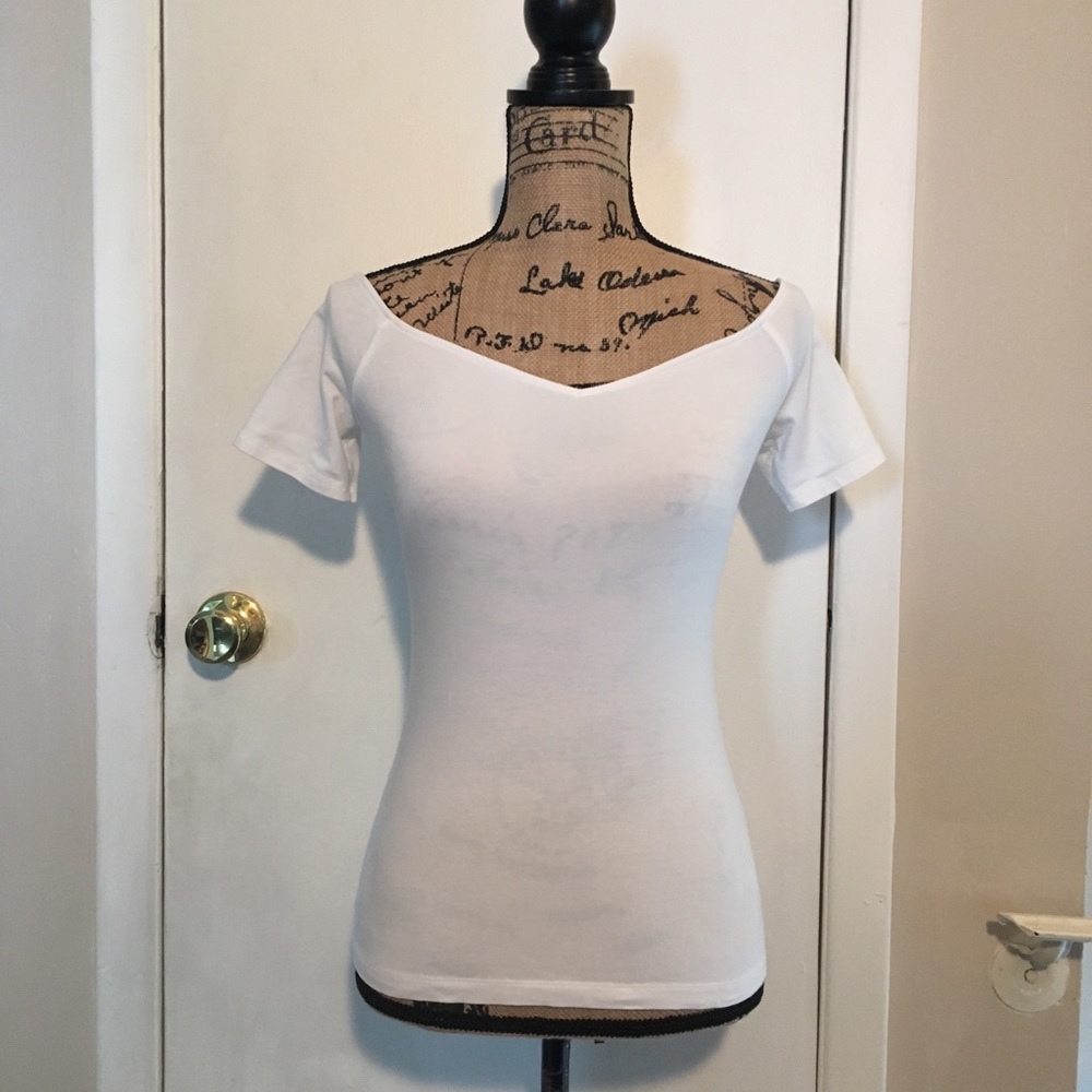 Guess White Top